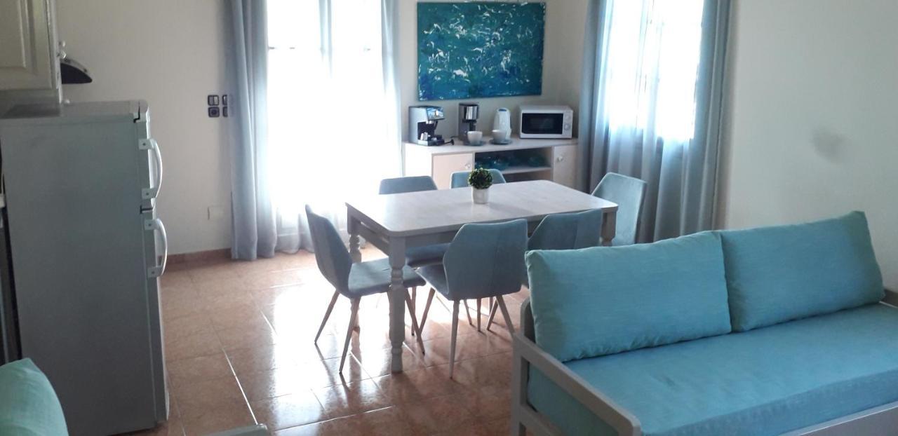 Minies Beach Villas Minia Exterior foto